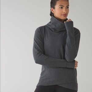 Lululemon On The Double Pullover Gray 6 EUC